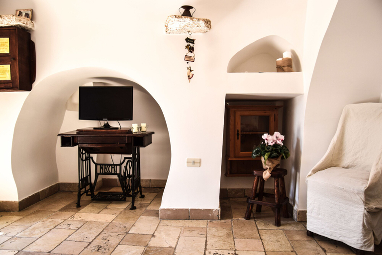 Bedroom 2, Torre Spierti, Brindisi