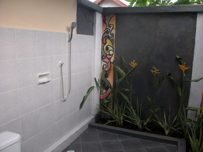 Bathroom 4, Indah Homestay and Cooking Classes, Lombok