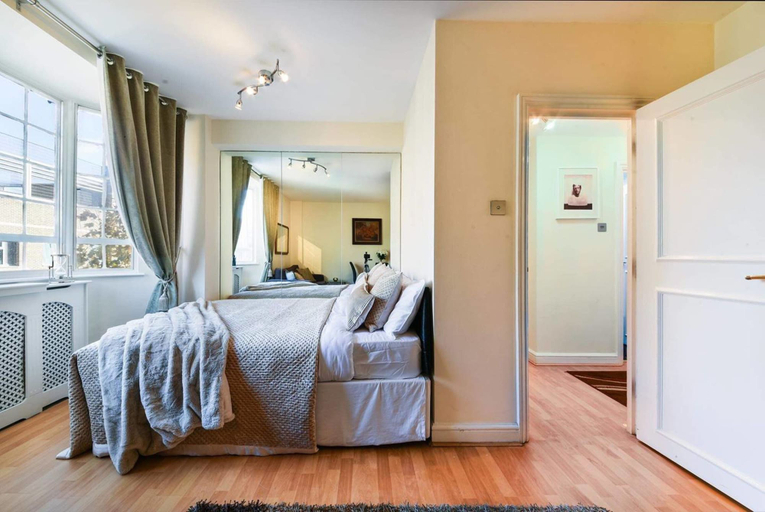 Others 5, Cozy & Stylish Apartment in Chelsea, London