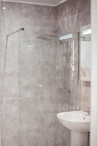 Bathroom 3, Keld Green House, Cumbria