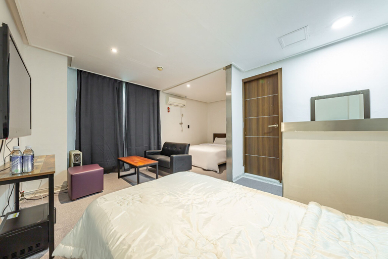 Bedroom 2, Pacific7, Pyeongtaek