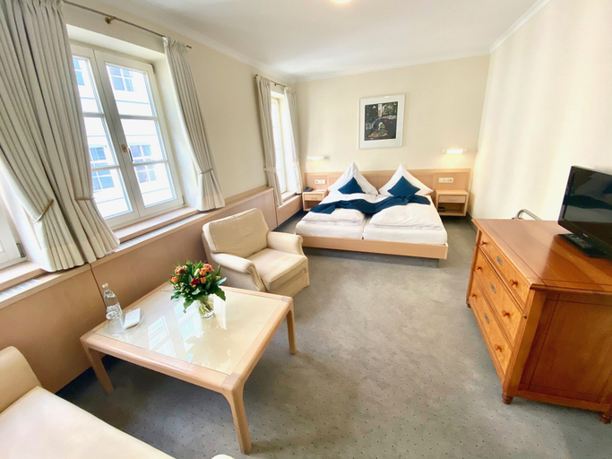 Bedroom 5, Hotel Alte Post, Unterallgäu