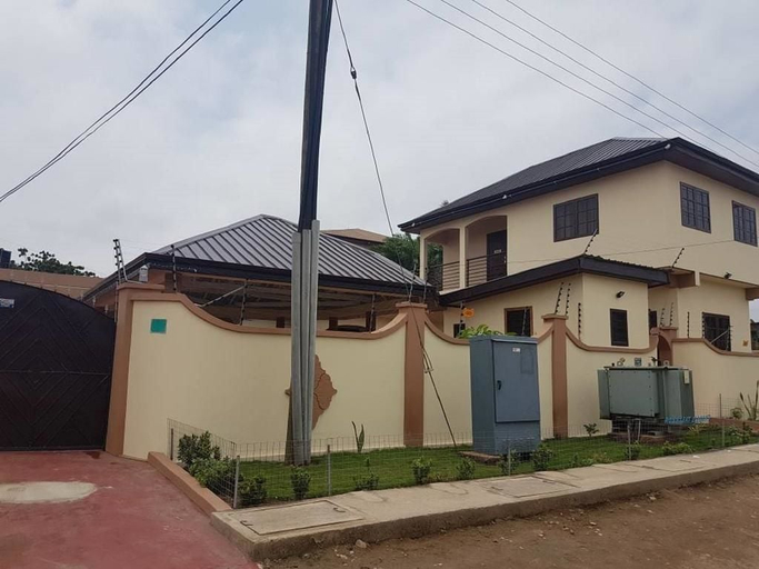 Exterior & Views 2, Rose Leat Elegant Bed & Breakfast, Accra