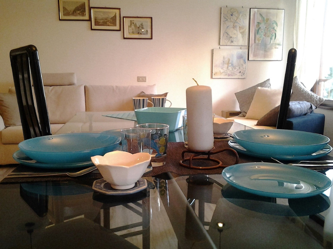 Food & Drinks, Residence Le Terrazze, Como