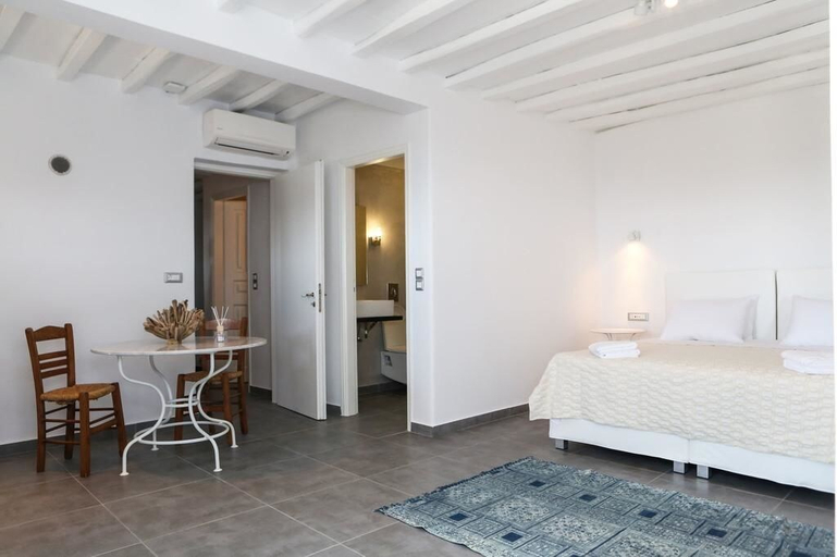 Bedroom 2, Villa Kounoupas, South Aegean