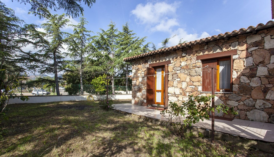 Exterior & Views 2, Residence La Cinta 5, Nuoro