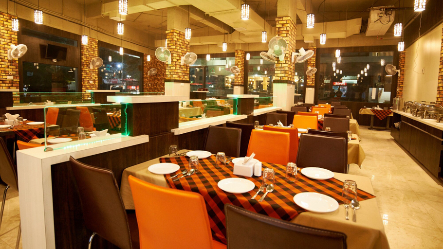 Food & Drinks 5, Hotel Golden View, Ahmadnagar