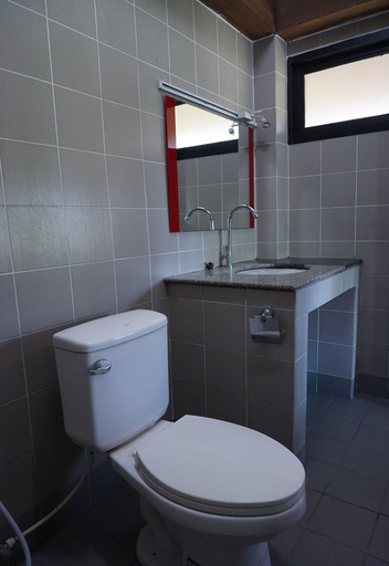 Bathroom, The Lampang Villa, Mae Tha
