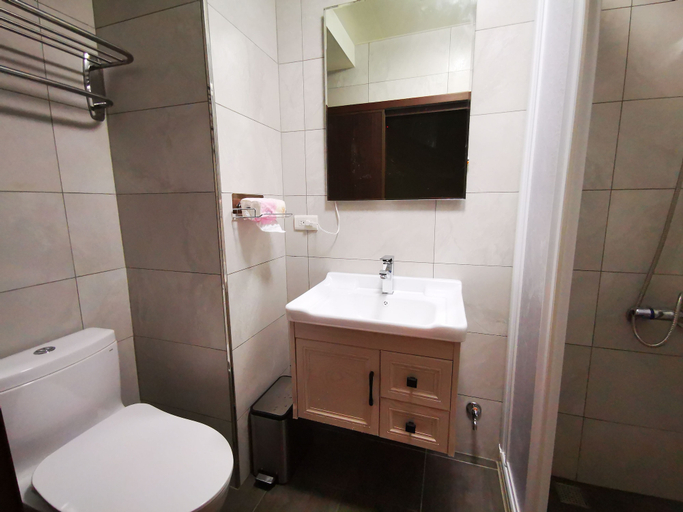 Bathroom 5, 360 Coffee Homestay, Nantou