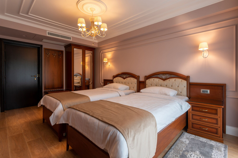 Bedroom 3, Hotel Gabriela, Viseu De Sus