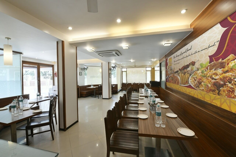 Food & Drinks 4, Jaffer Bhai's Brickland Hotel, Satara