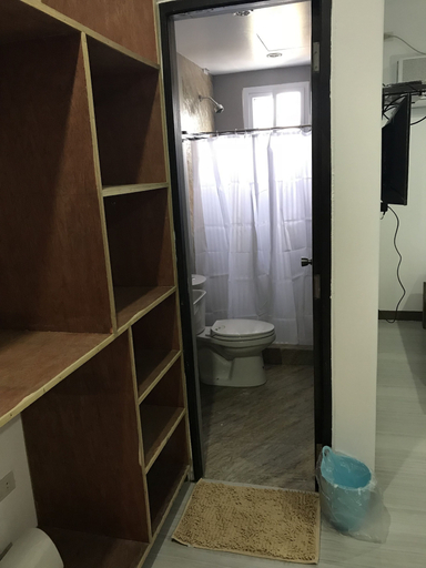 Bathroom 4, Seabreeze Beach Lodge, Nasugbu