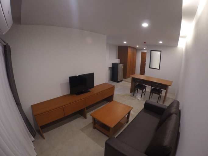 Others 5, Kanith Place, Muang Chiang Mai