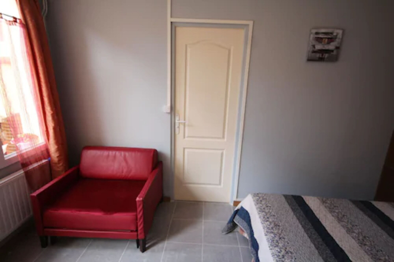 Bedroom 3, Hôtel Rachel, Seine-Saint-Denis