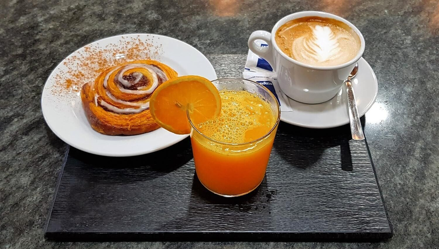 Food & Drinks 5, Ashotels Monreal Del Campo, Teruel