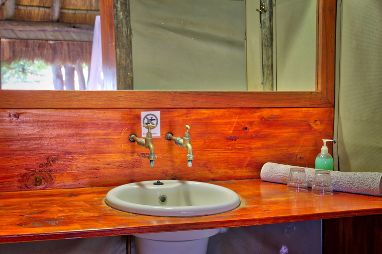 Bathroom 4, Guest Farm Kiripotib, Windhoek West