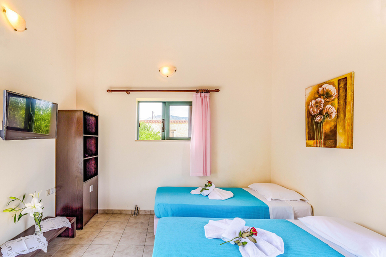 Bedroom 3, Athousakis Village, Crete