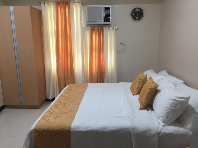 Bedroom 2, Condo 101 Newport Boulevard, Pasay City
