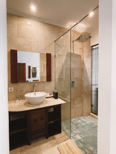 Bathroom 4, Villa Sonia Ubud, Gianyar