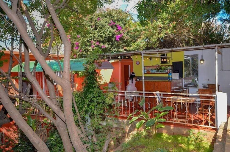 Exterior & Views, Hotel La casa Di Luna, Analamanga