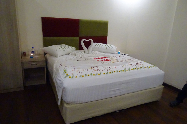 Bedroom 3, Kanva Star Resorts, Bangalore