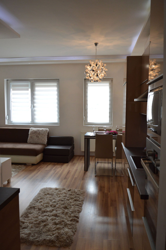 Others 5, Füredi Apartman Földszint, Debrecen