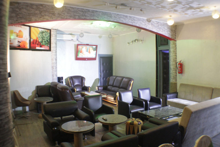 Others 5, Kemal Hotel, Wouri
