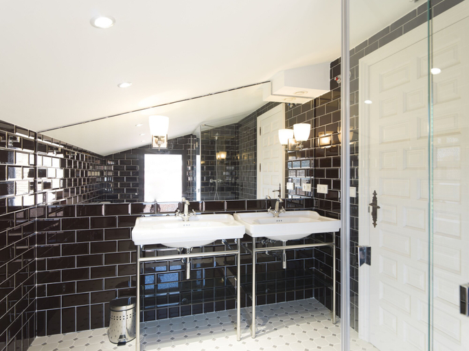 Bathroom 3, Hospedium Hotel La Lozana, Zaragoza