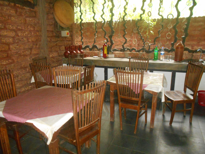 Food & Drinks, Sapphire Holiday Resort, Ratnapura