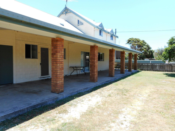 Exterior & Views 2, Billungar Unit 1 at Hat Head, Kempsey