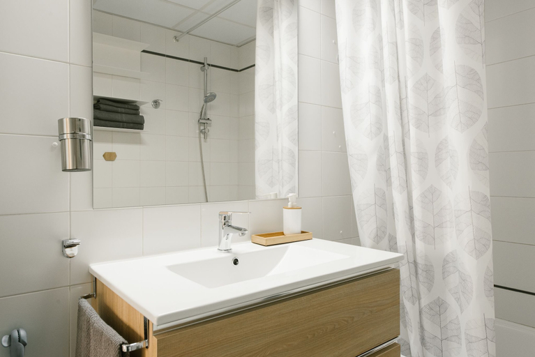 Bathroom 3, Sevilla Apartments Muro, Sevilla