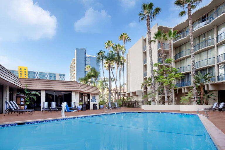 Sport & Beauty 2, Wyndham San Diego Bayside, San Diego