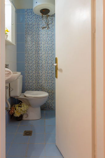 Bathroom 3, Sidewalk Apartment, Ionian Islands