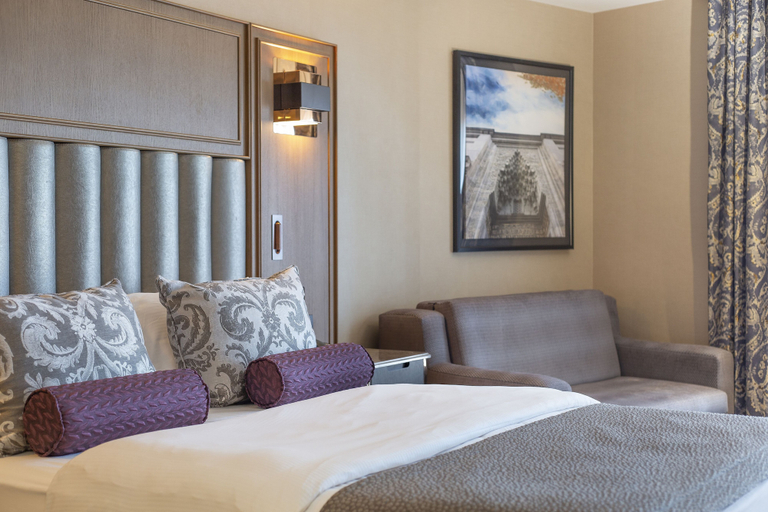 Bedroom 4, Almira Hotel Thermal Spa & Convention Center, Yıldırım