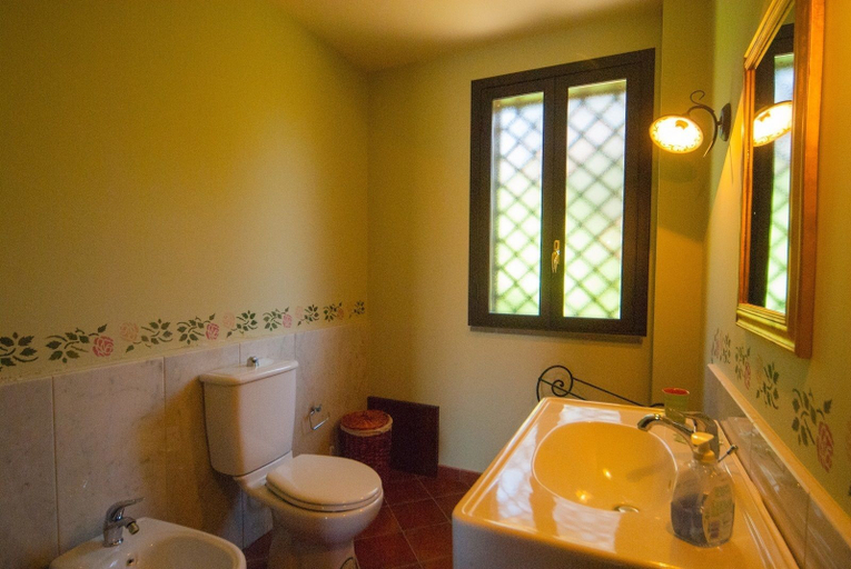 Bathroom 3, B&B La Rena Rossa, Catania