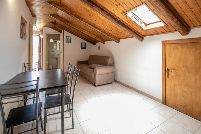 Others 5, Paolino Housing, Salerno