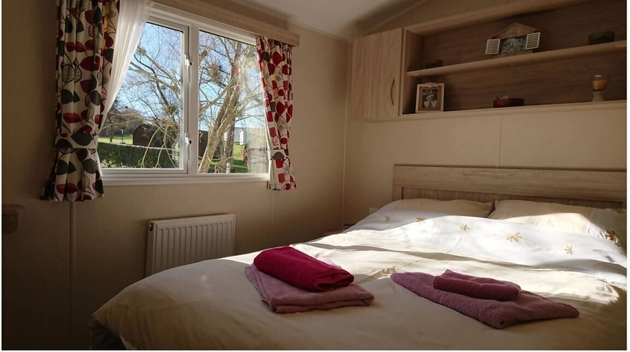 Bedroom 5, Le Cabri Resort, Lot-et-Garonne