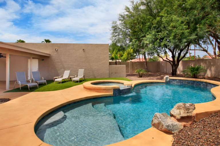 Sport & Beauty 2, Windrose, Maricopa