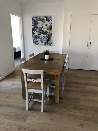 Others 5, Q Squared Serviced Apartments, Melbourne