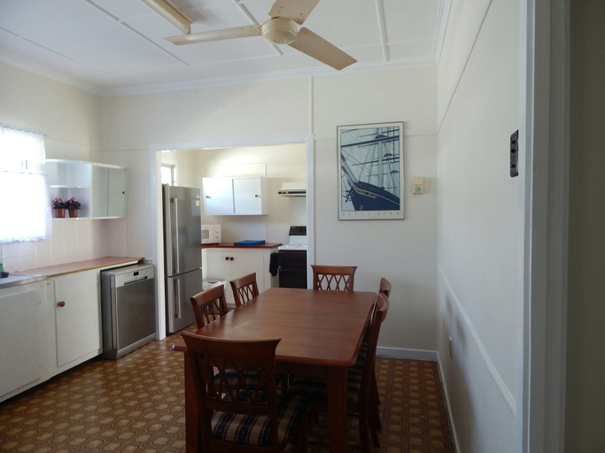 Others 5, Sailor's Rest Holiday House, Lota