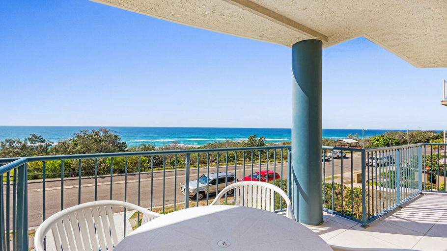 Others 4, Pacific Waves, Noosa - Sunshine-Peregian
