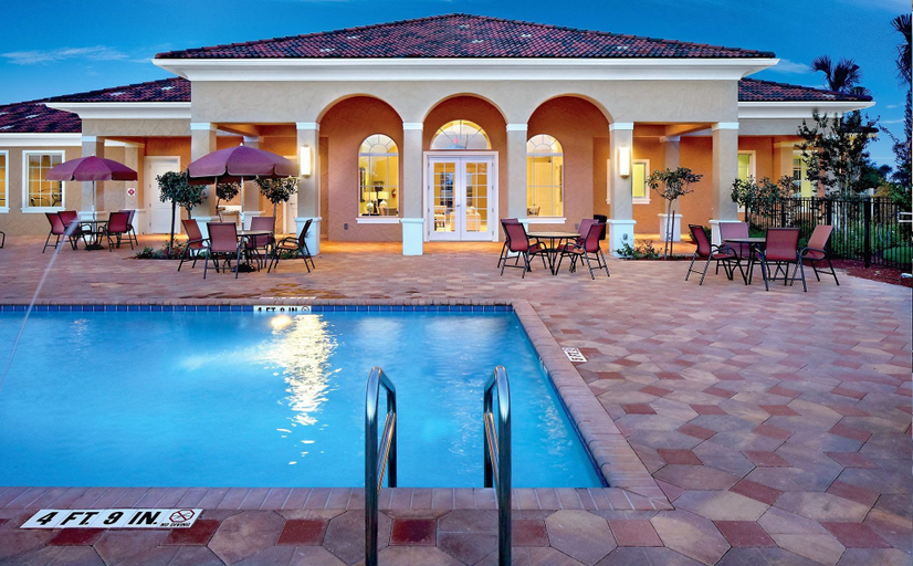 Sport & Beauty, Bella Vista Villa, Polk