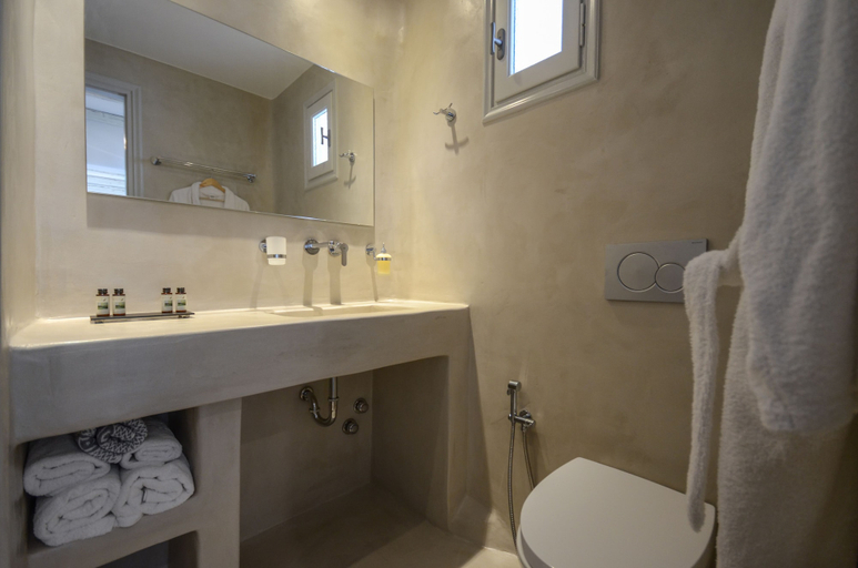 Bathroom 4, Agnanti Hotel, South Aegean