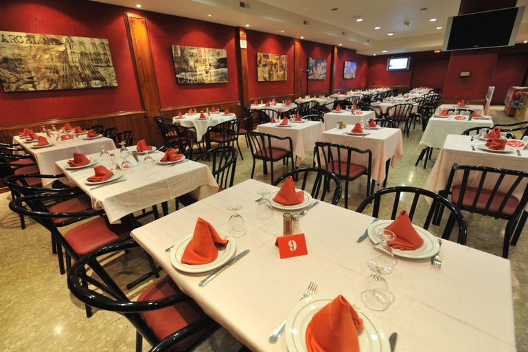 Food & Drinks 5, Hostal Goyma III, Madrid