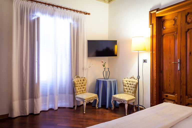 Bedroom 4, Palazzo Montalbano, Ragusa