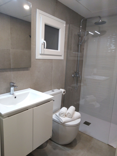Bathroom 3, Iberflat Apartamentos los Pinos, Castellón