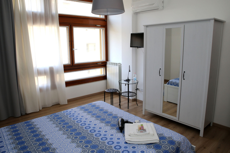 Bedroom 4, Tosca B&B, Catania