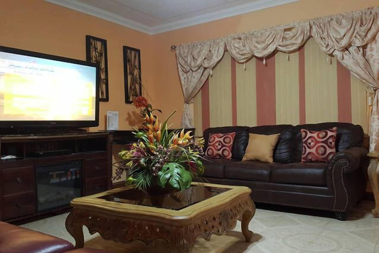 Others 4, Top Brass Ocean View Vacation Rental