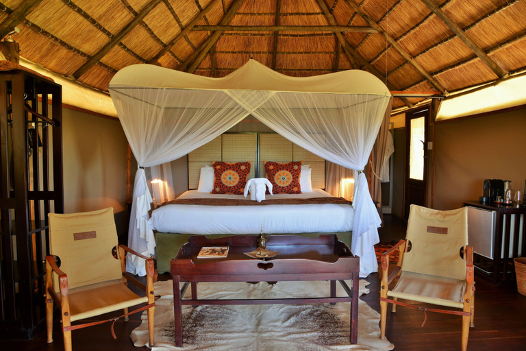 Bedroom 3, Khulu Lodge, Hwange