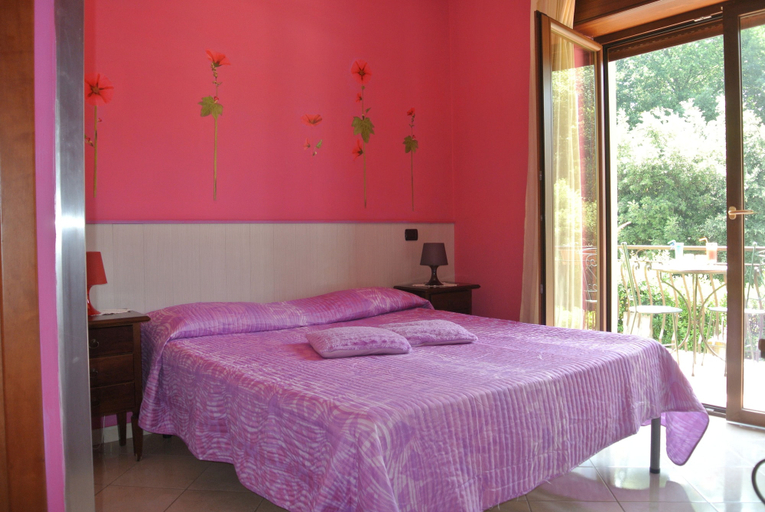 Bedroom 3, Casafort, Napoli